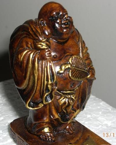 Halterung für Räucherstäbchen mit Buddhamönchsfigur, Holz lackiert, Handarbeit in limitierter Auflage, Button Angebote, Code AC 32